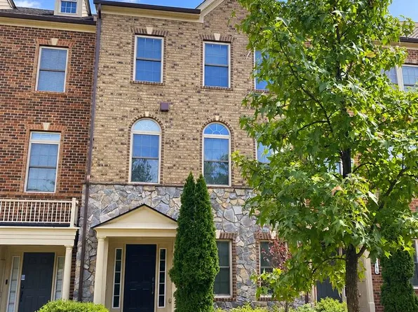 7704 Duncannon Ln, Hanover, MD 21076