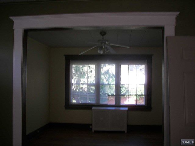 2nd image of 365 Warburton Ave