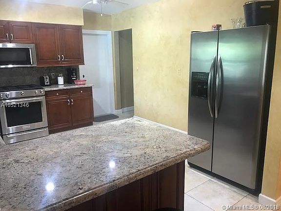 3rd image of 8280 SW 164th St