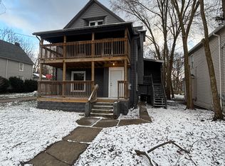 682 Upson St #UP, Akron, OH 44305