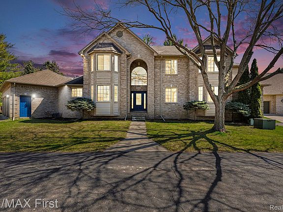 4th image of 20400 Robinway Dr