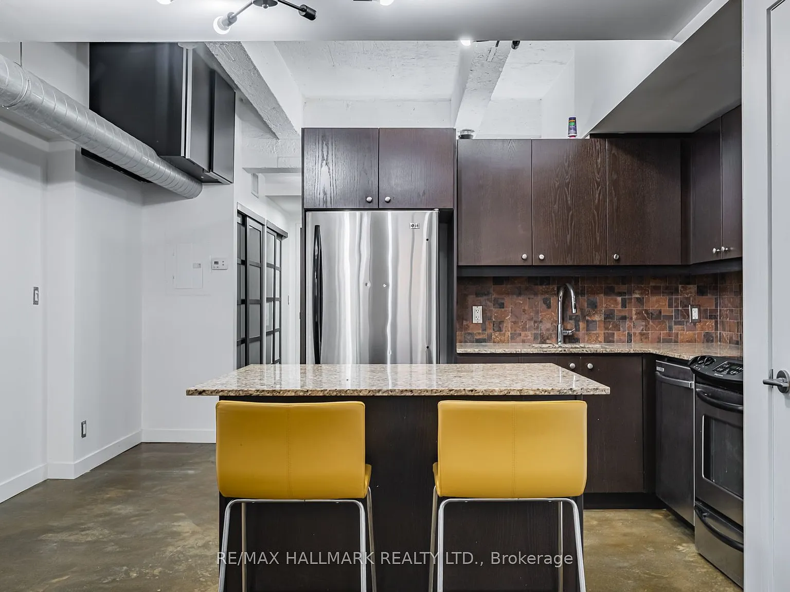 1 bed, $2,100 — Photo 4