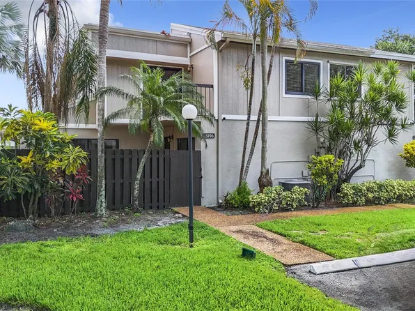 13296 5th Court, Plantation, FL 33325