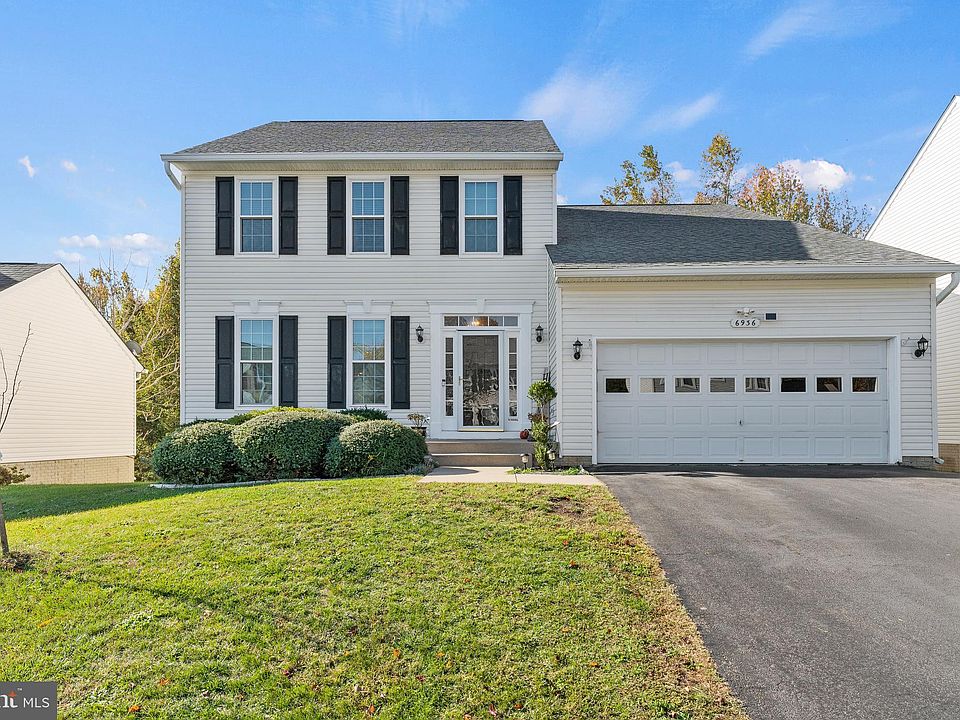 1st image of 6936 Versaille Dr
