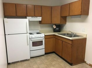 630 W Badger Rd APT 8, Madison, WI 53713