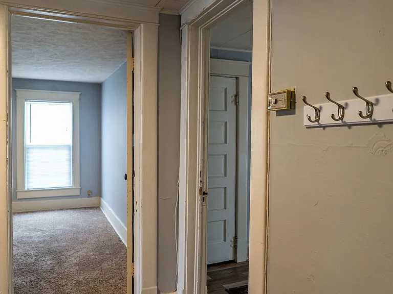 404 N 9th St — Photo 22