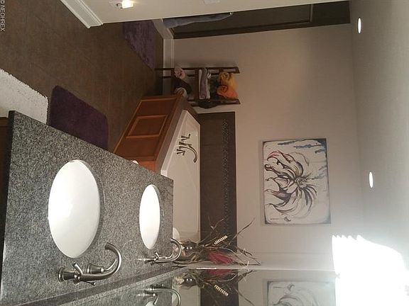 5th image of 14712 Mahoning Ave