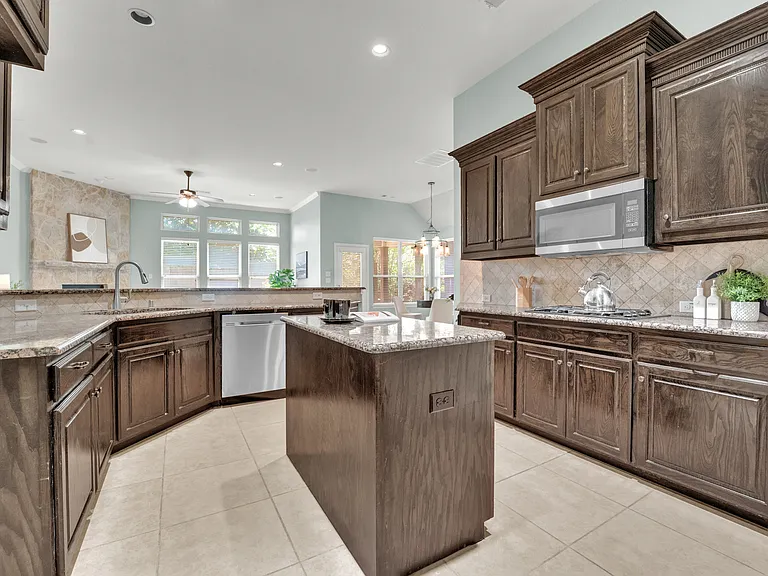 444 Wildwood Dr — Photo 24