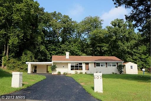 1st image of 107 Edgehill Dr