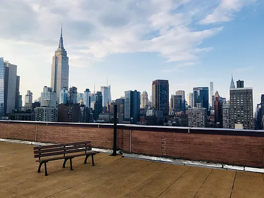 Rented by Avenues Real Estate | media 5