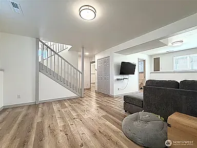 3 bed, 1736 sqft, $2,000 — Photo 4