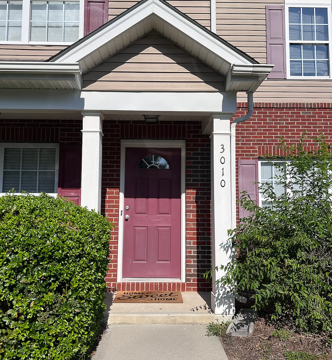 3010 Golden Dale Ln — Photo 1