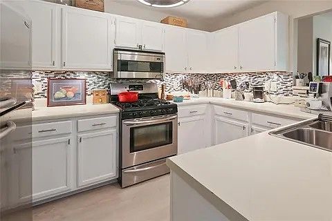 3rd image of 2709 Vineyard Way SE #2709