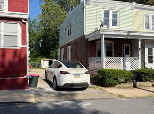 1121 Woodside Ave, Upland, PA 19015