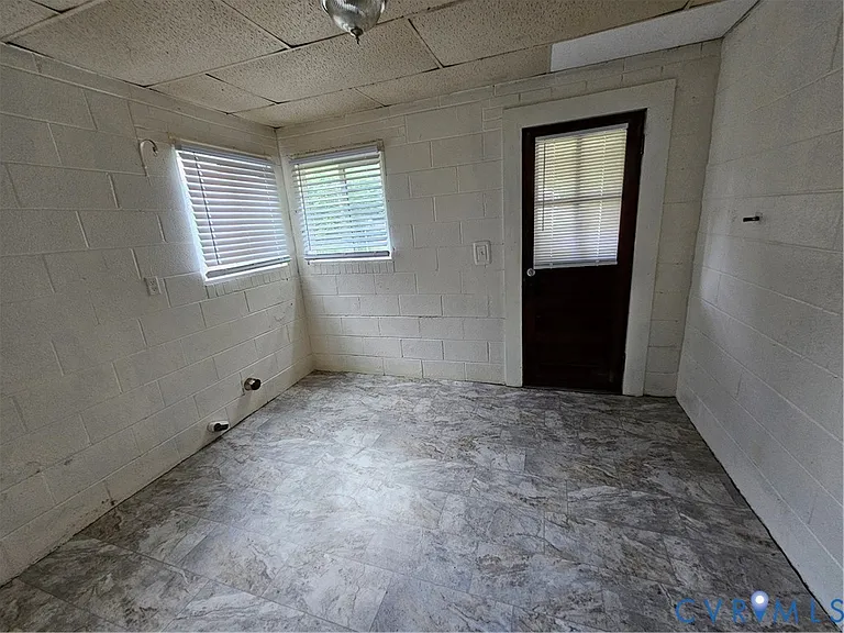 1305 Chambers St — Photo 8