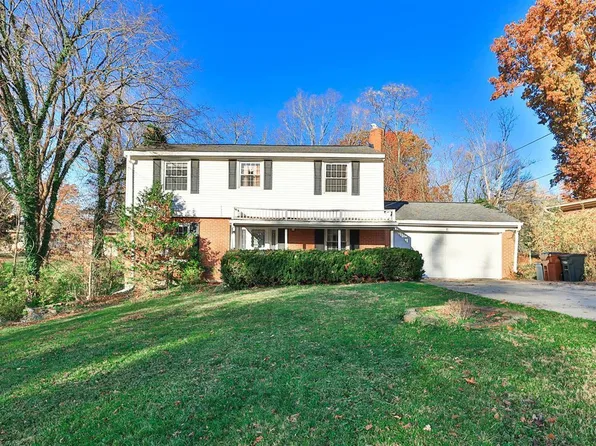 5587 Pleasant View Dr, Milford, OH 45150