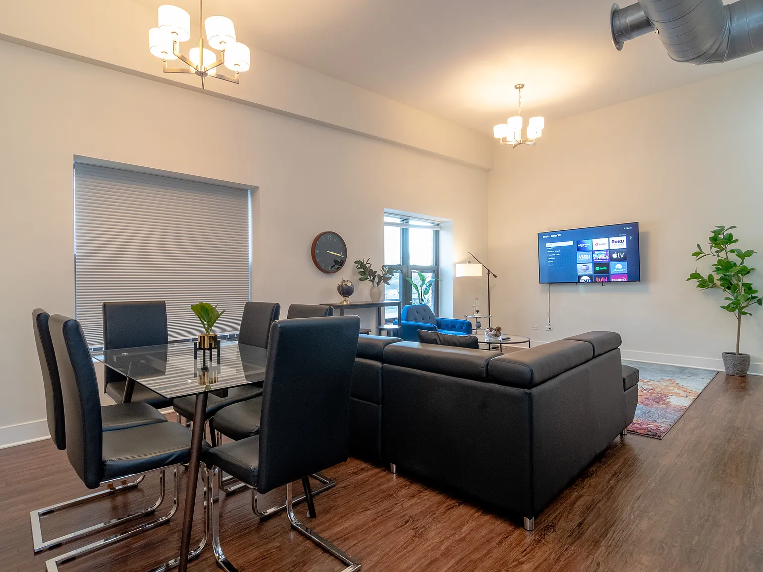 3 bed, 955 sqft, $3,100 — Photo 3