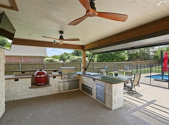 5th image of 1516 Penny Ln