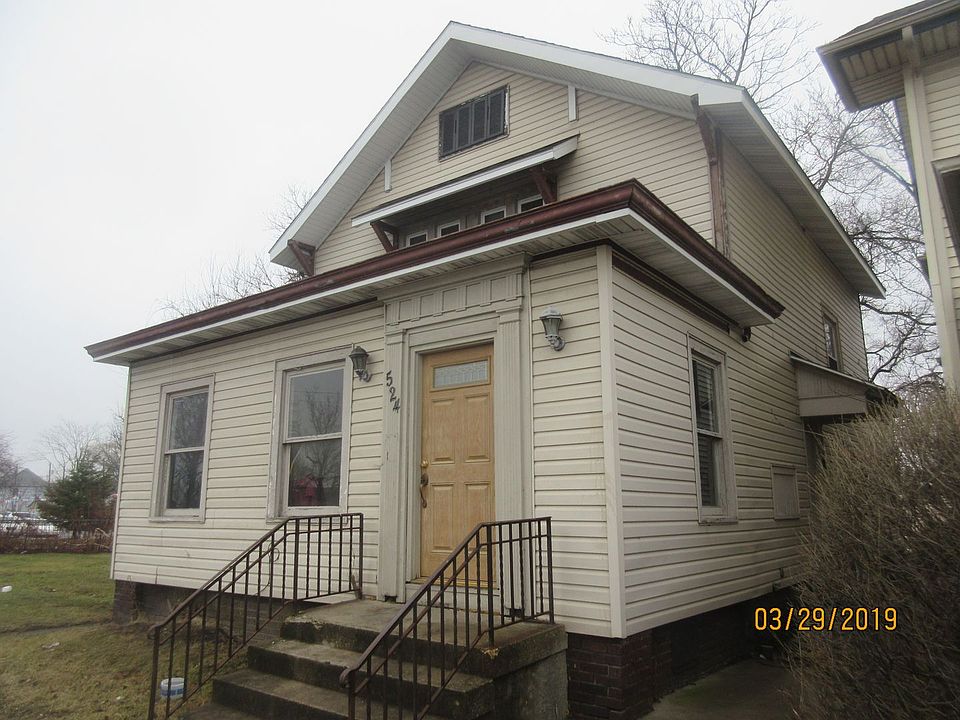 1st image of 524 E Jefferson Blvd #100