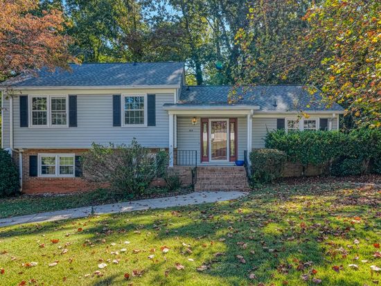 102 Wake Robin Cir, Spartanburg, SC 29301