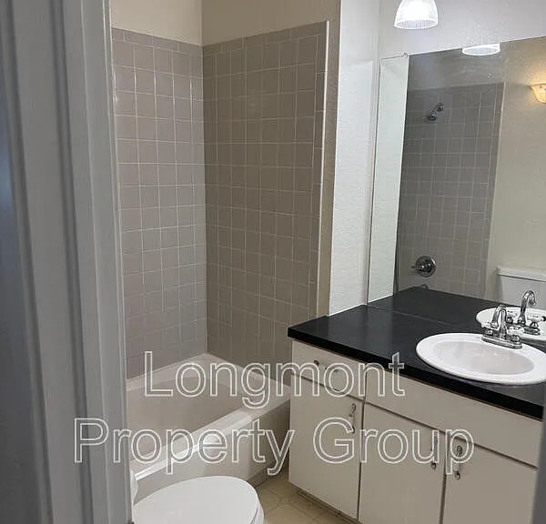 719 Thornwood Way — Photo 8