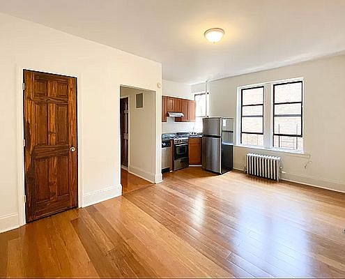 1st image of 560 W 174th St #2