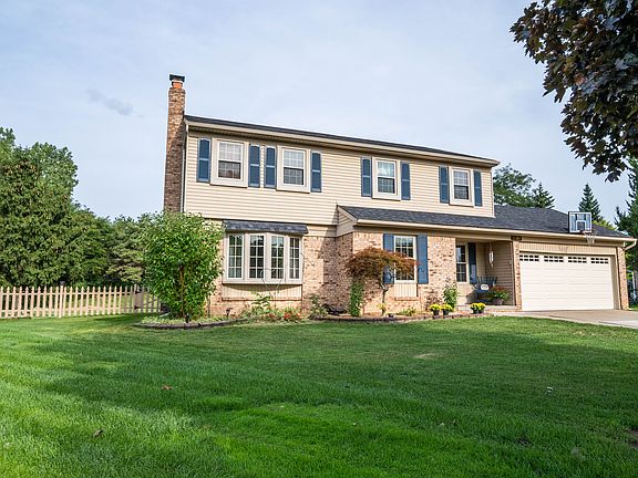 2nd image of 16380 Aldrich Ct