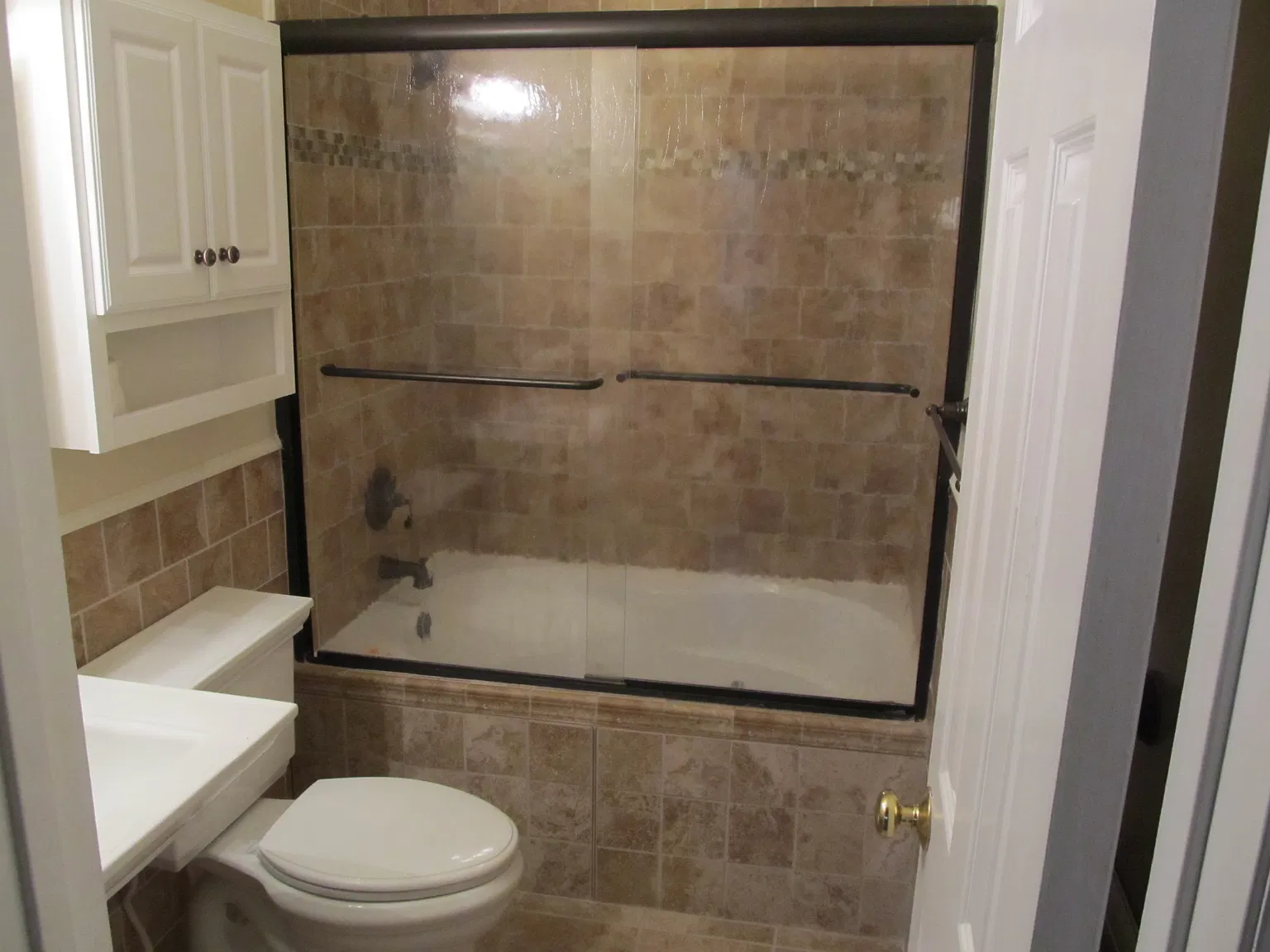 3 bed, 2.5 bath, 1520 sqft, $2,450 — Photo 3