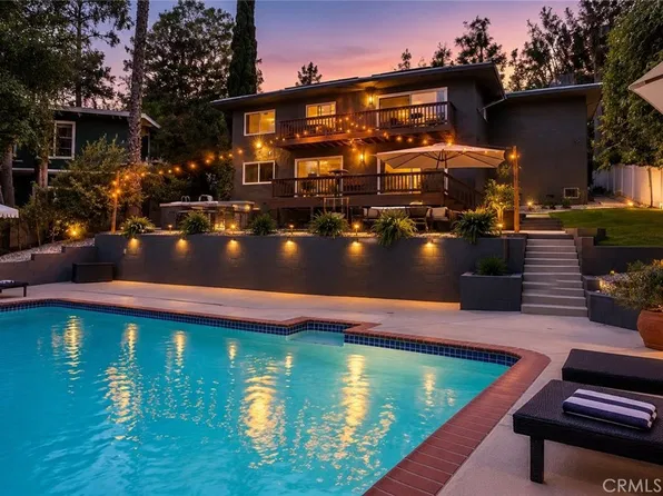 4828 Regalo Rd, Woodland Hills, CA 91364