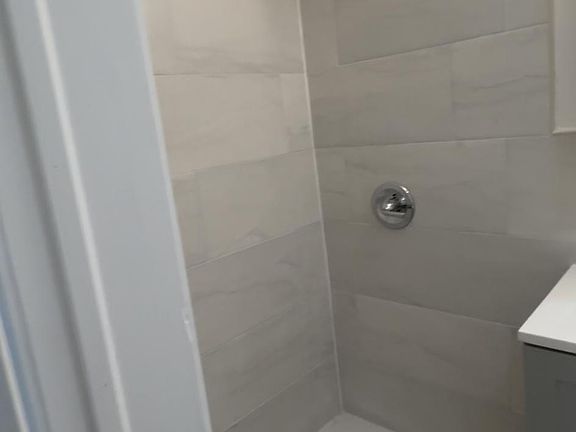 3rd image of 5649 Woodmont St