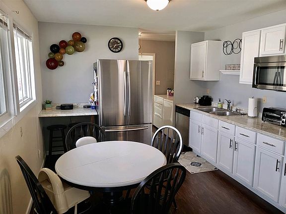 4th image of 115 Linkay Pl