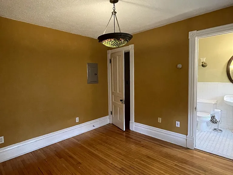 907 W Lovell St #4 — Photo 5