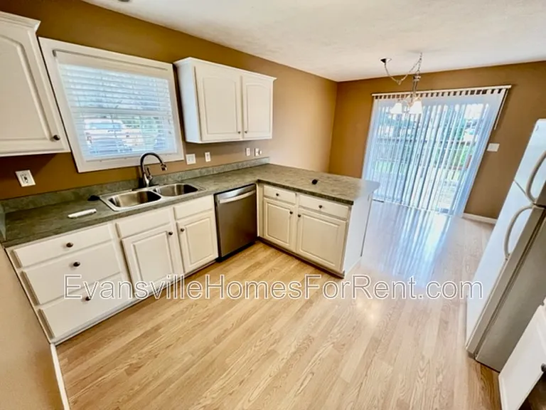 4035 Pine Dr #4035 — Photo 5