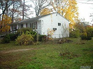 1st image of 6 Wiggins St