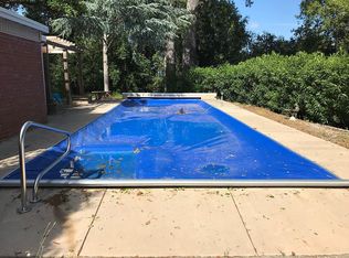 35 Woodland Rd, Fairfax, CA 94930