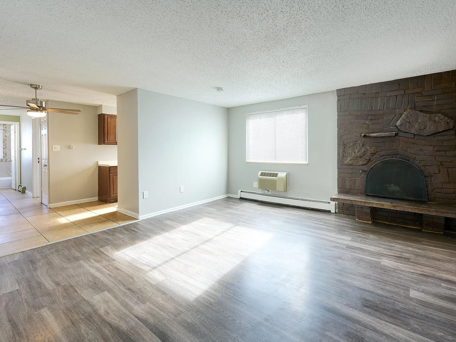 Abrigo Apartments — Photo 4