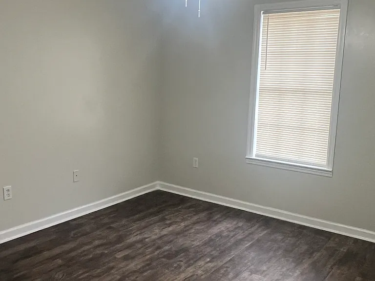 1605 Plantation Rd #1 — Photo 7