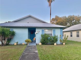 521 Ariana St, Lakeland, FL 33803
