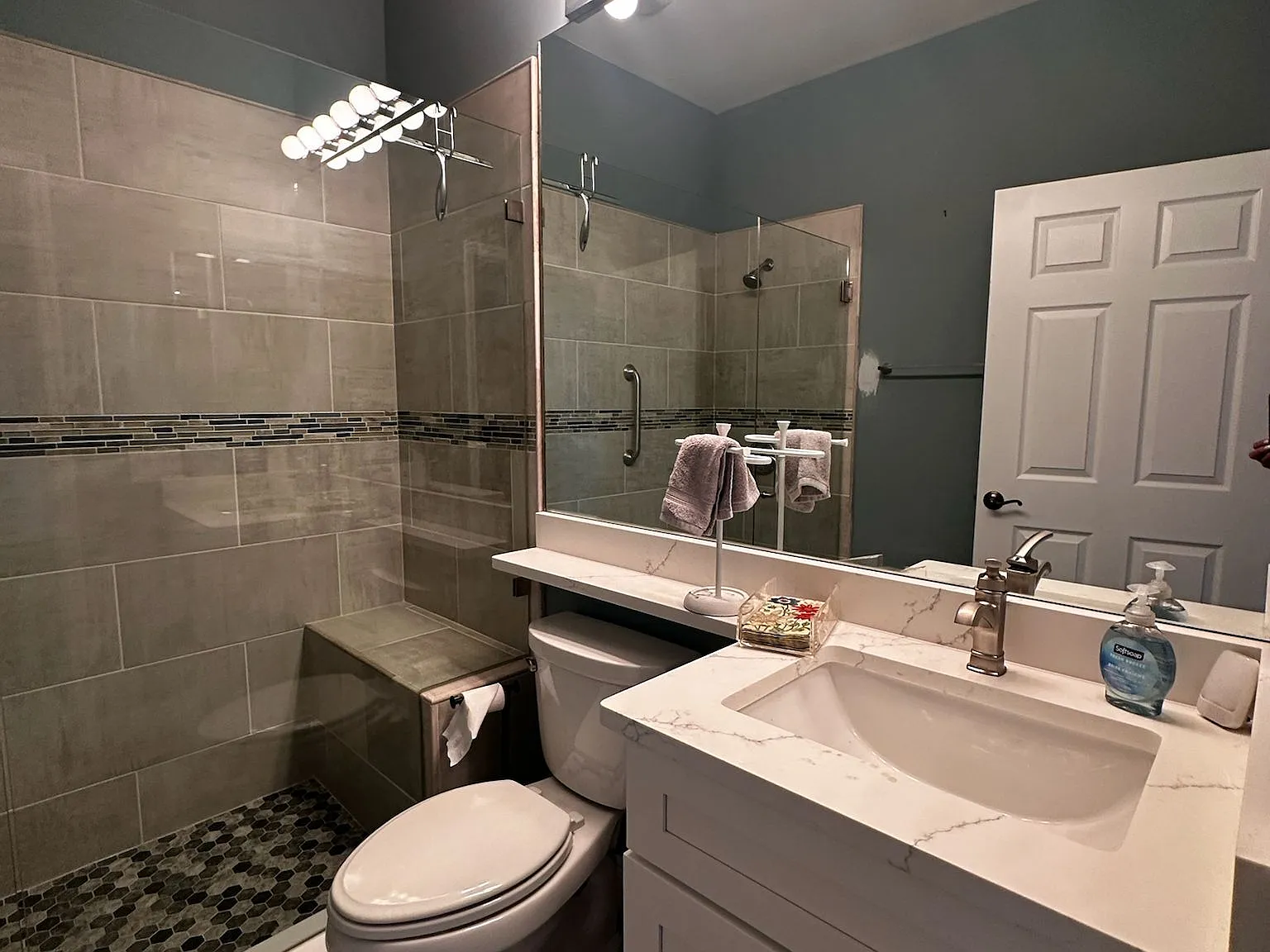 9240 Bayberry Bend - 103 — Photo 2