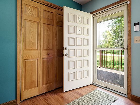 5th image of 2130 Crestway Ct