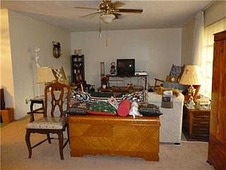 4th image of 1585 29th Ave