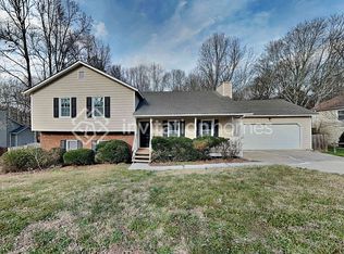 2455 Danver Ln, Buford, GA 30519