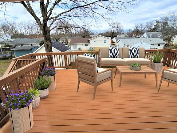 This picture is virtual stagged