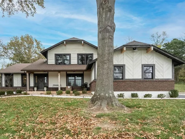 310 Steeple Ln, Chesterfield, MO 63005