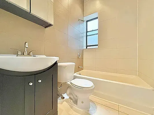 Rented by Doorway NYC, LLC | media 9