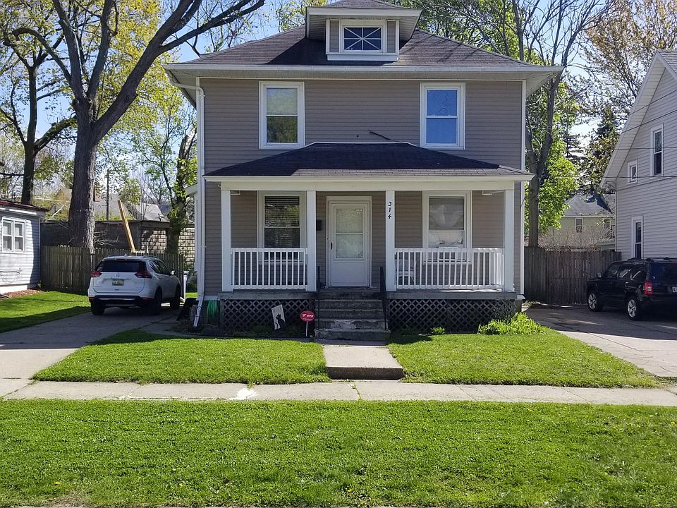 1st image of 314 Palmer St NE