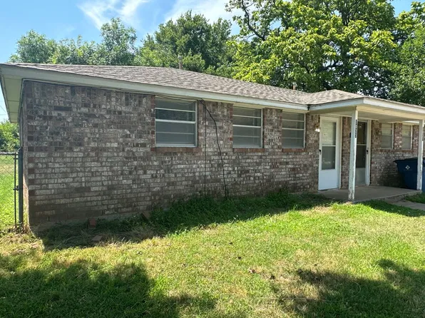 3025 Clarke St, Choctaw, OK 73020