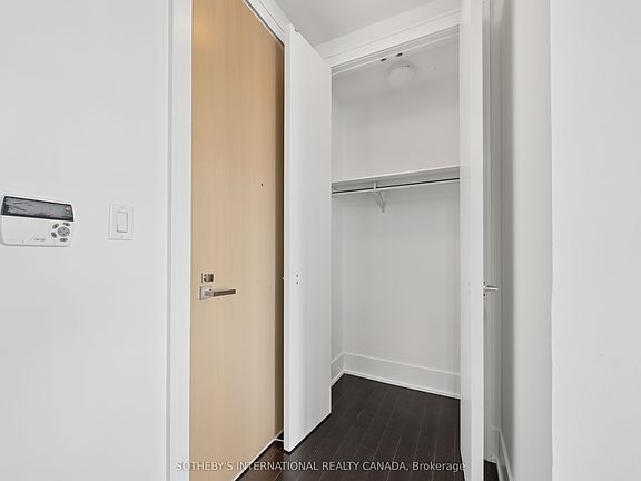 4th image of 39 Queens Quay E #502