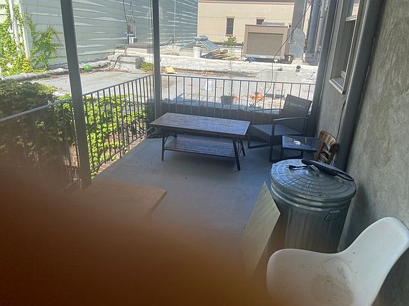 3rd image of 617 Manhattan Ave Suite 1