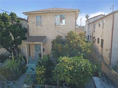 704 N Grand Ave, Los Angeles, CA, 90012